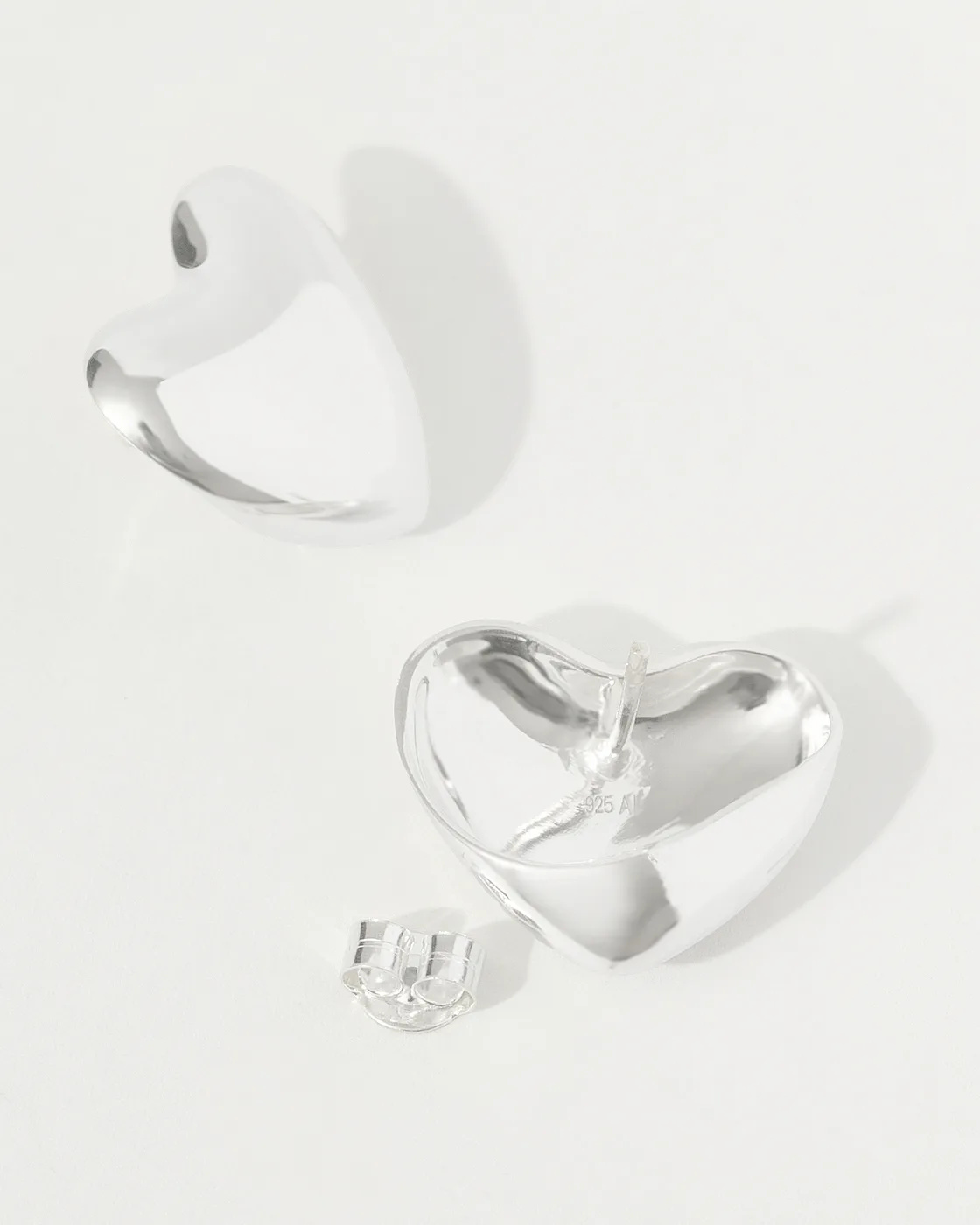 Sinnliche Herz-Ohrringe aus Sterlingsilber Klein