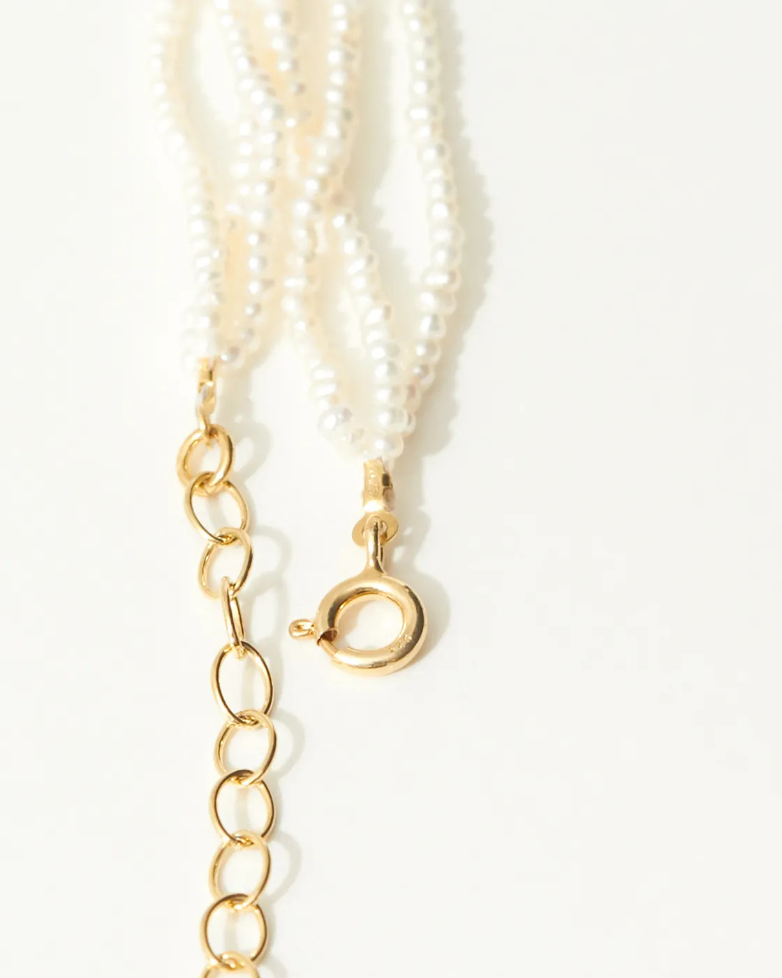 Niki Perlenhalsband/Armband mit Gold Vermeil-Anhänger