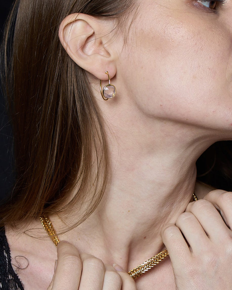 Daphne Gold Paperclip Link Chain Necklace mit Perlenkarabinerverschluss